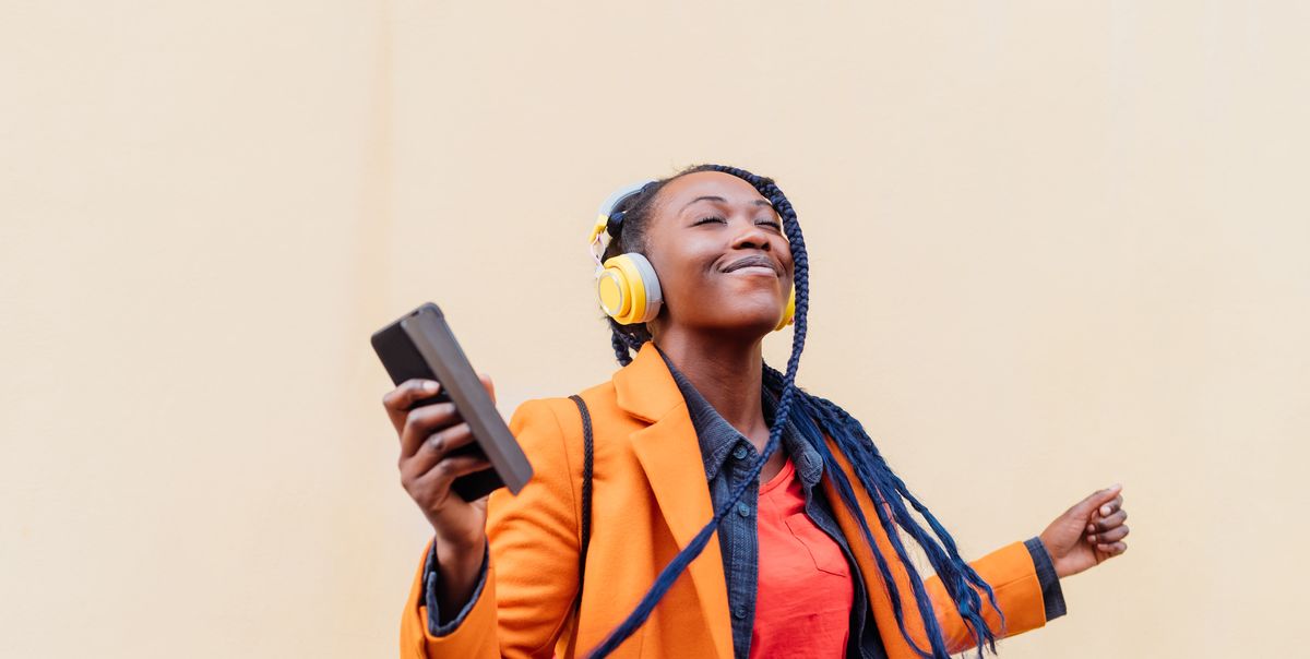 The Best Podcasts To Listen To Immediately