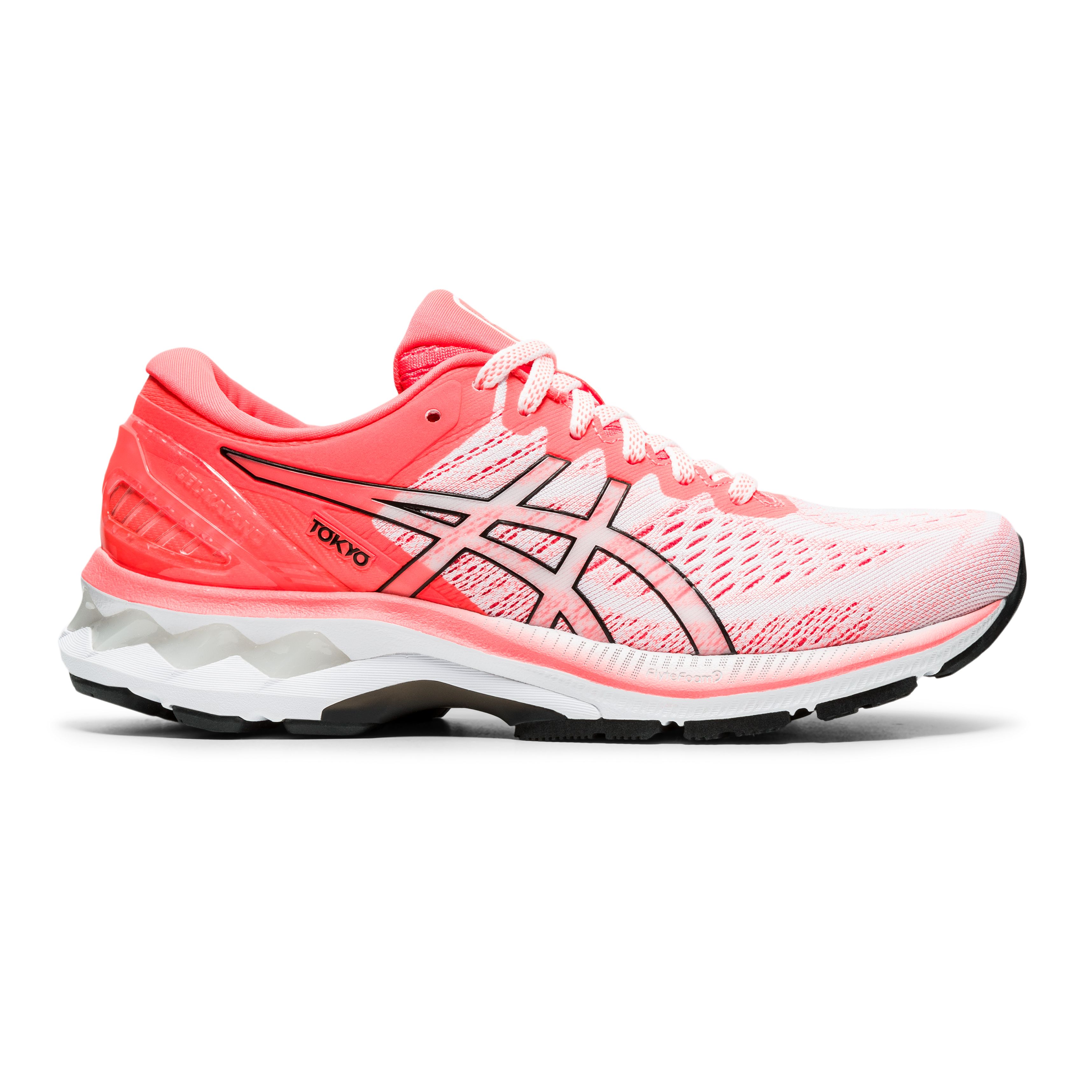 on running womens trainers