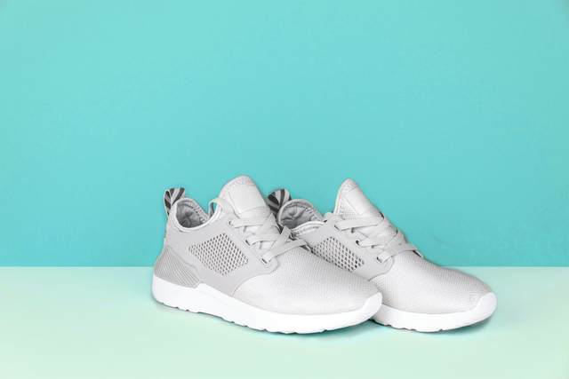 11 Best Walking Shoes For Women 2020 Top Sneakers For Standing