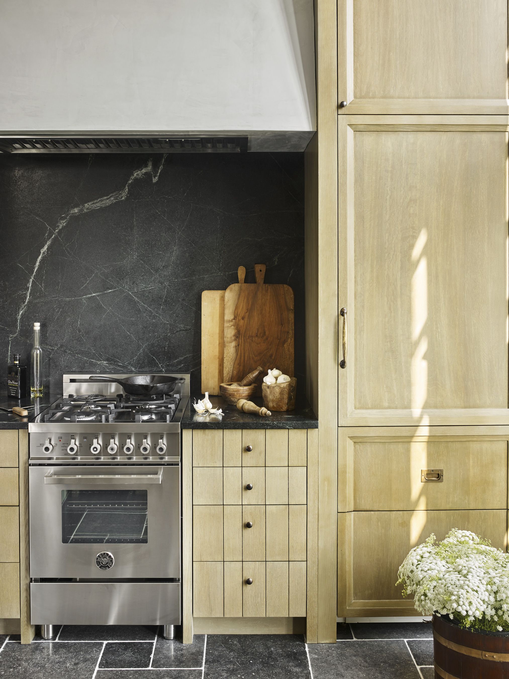 18 Best Kitchen Cabinet Ideas 18   Beautiful Cabinet Designs for ...