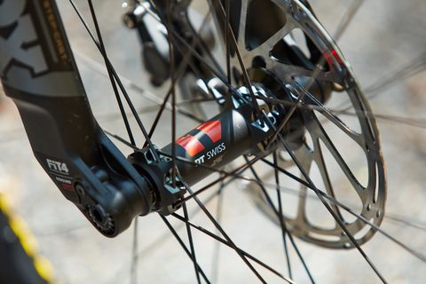 Bicycle wheel, Bicycle tire, Bicycle part, Spoke, Bicycle, Tire, Bicycle drivetrain part, Wheel, Rim, Hybrid bicycle, 