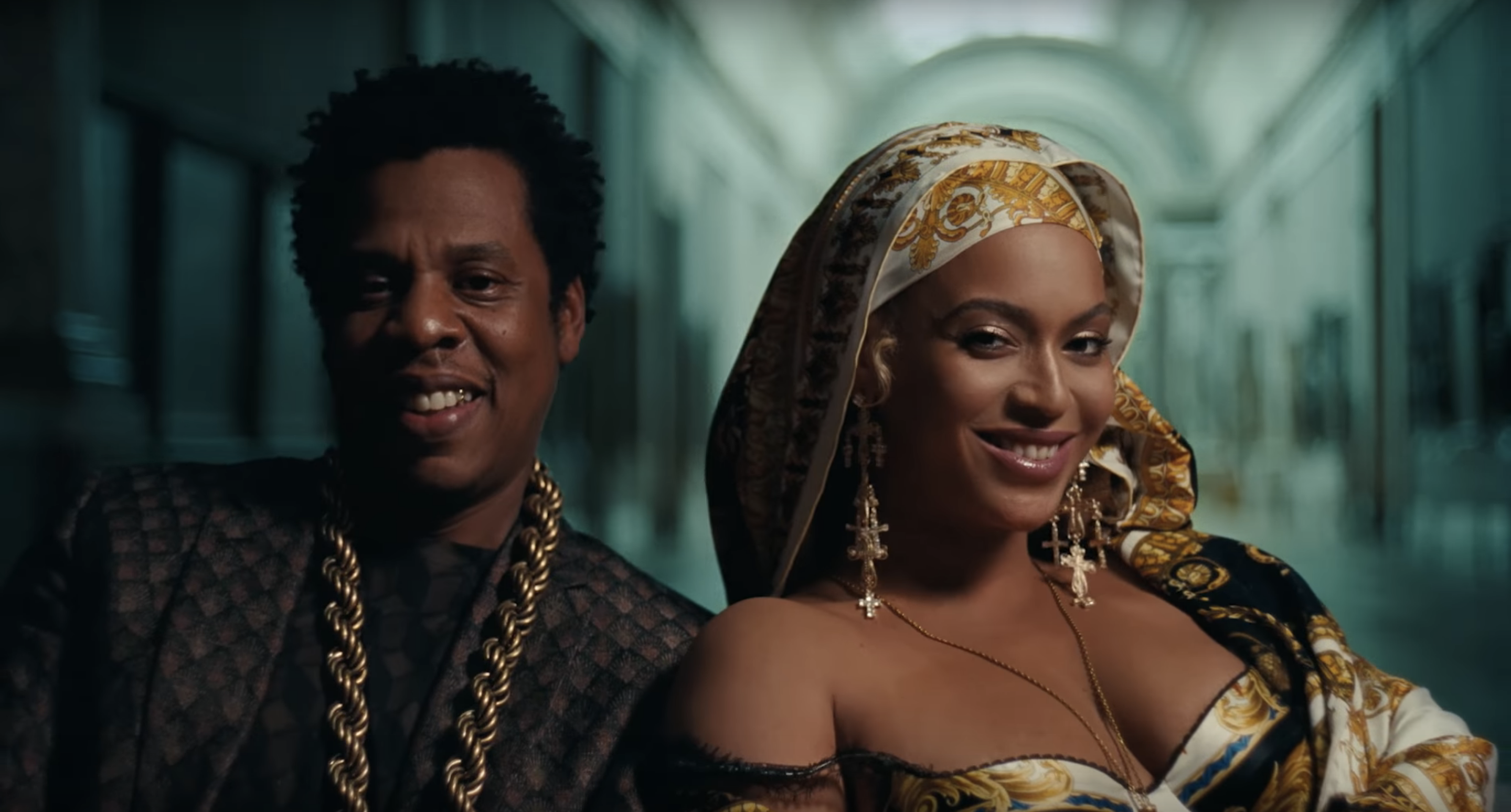 beyonce-jayz-carters-apeshit-video-043-1529195353.png