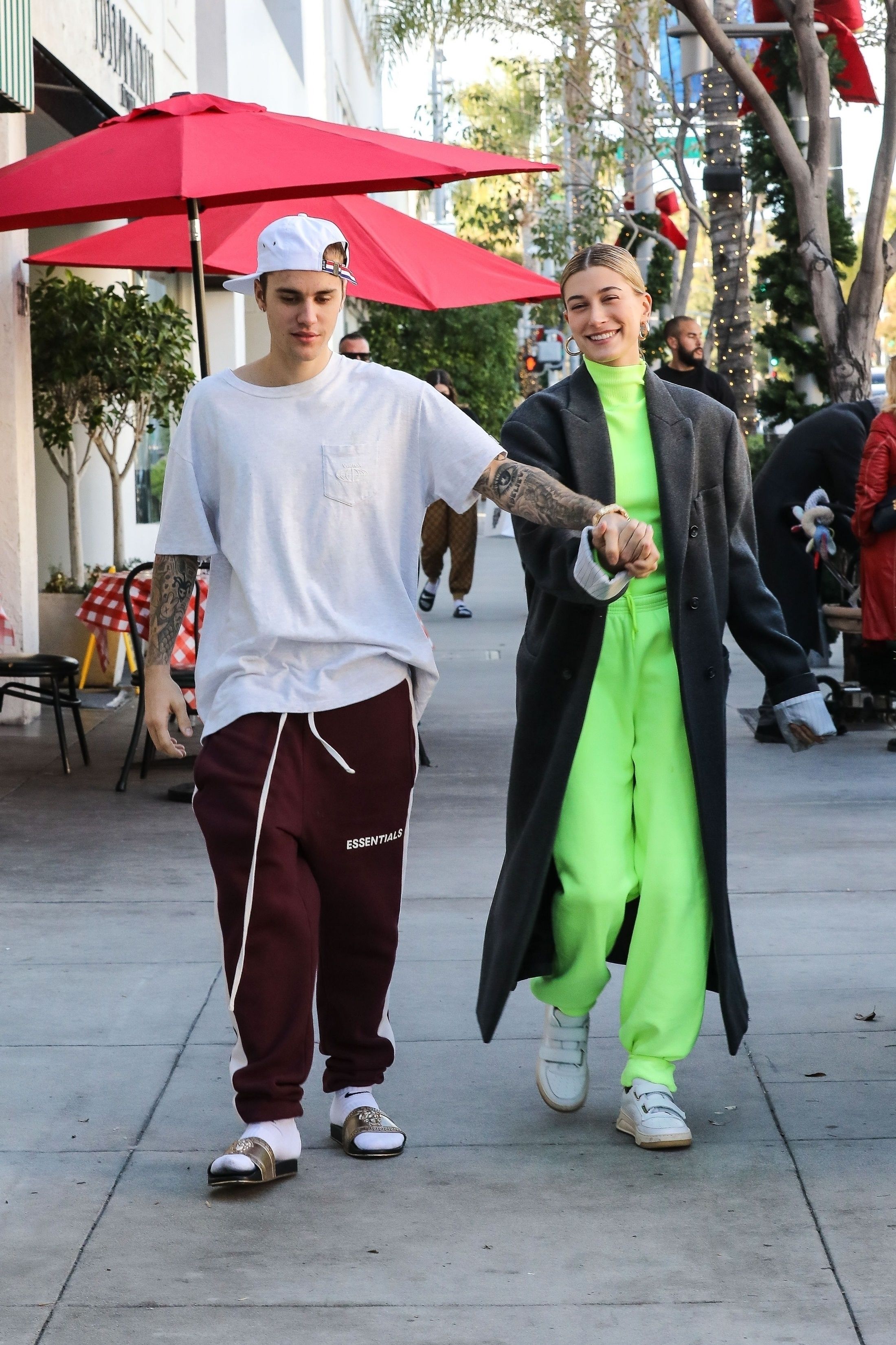 justin bieber essentials sweatpants