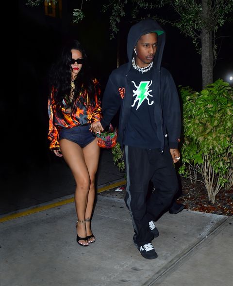 berømmelse Prime design See Rihanna and A$AP Rocky's Matching Flame Outfits