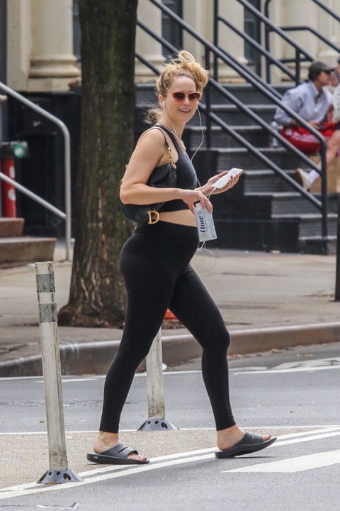 Jennifer lawrence pregnant