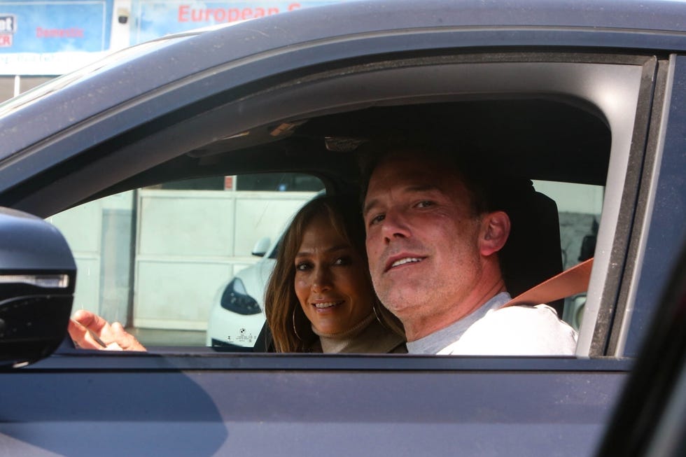 Jennifer Lopez and Ben Affleck Seen Smiling in Car, But Source Says Tension Is 