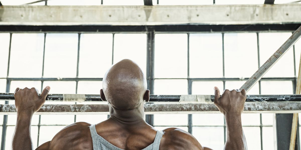 Biceps trainen gewichten? Dit zijn de oefeningen