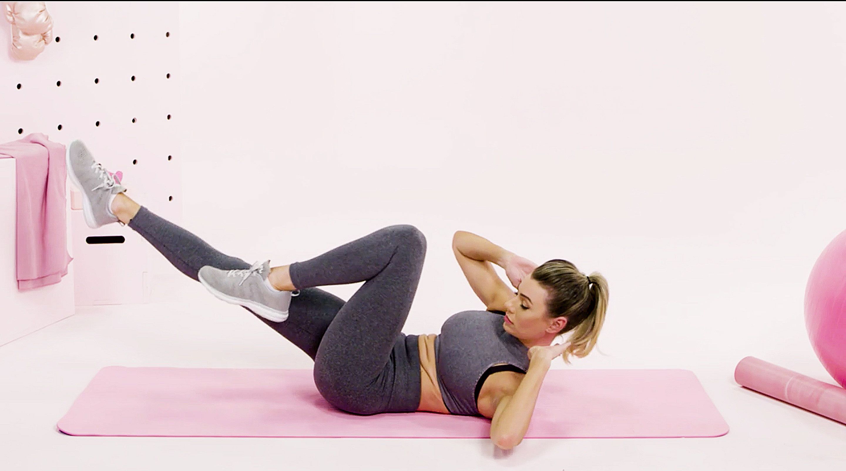 How To Do Bicycle Crunches For Great Abs-Sculpting Benefits