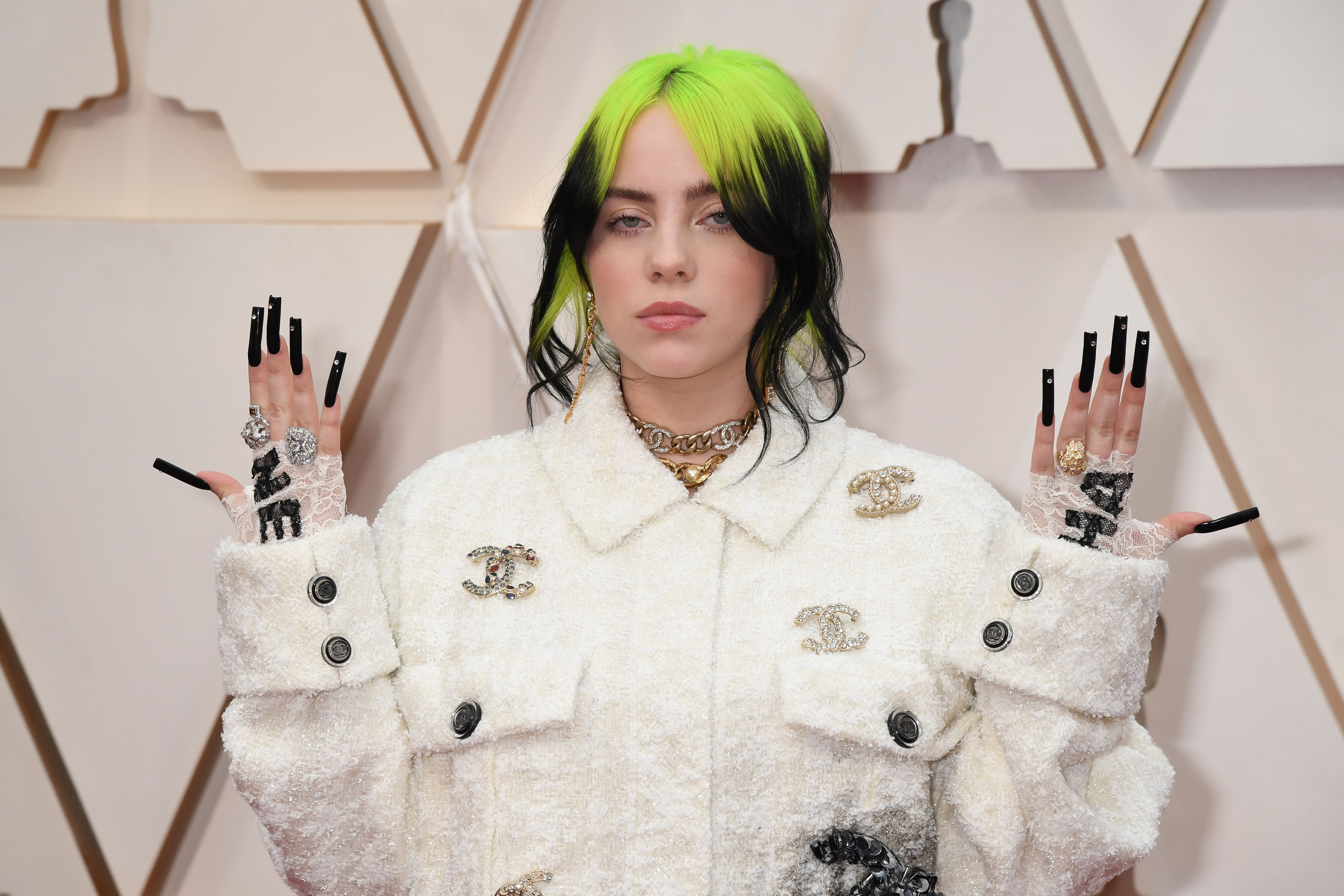 Billie Eilish Wears A Baggy Chanel Suit To The 2020 Oscars