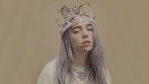 Billie Eilish Invited A Fan to Come Over and Play With Her Pet Spider ...