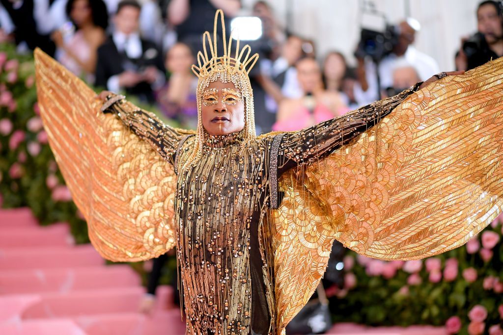 met gala 2019 gold dress