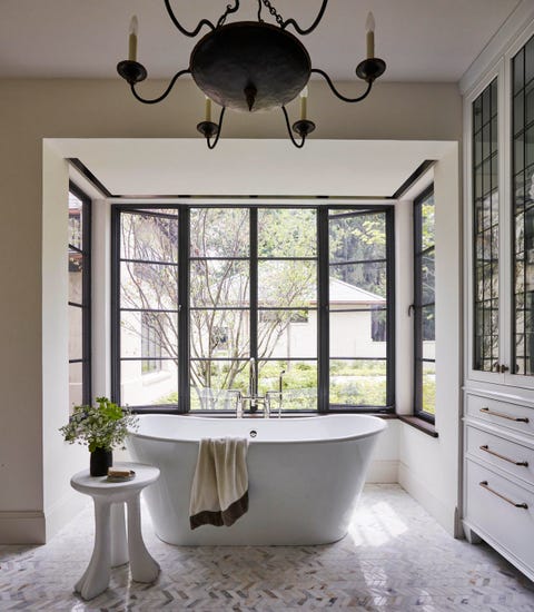 37 Timeless Black and White Bathroom Ideas - Black and White Bathroom ...