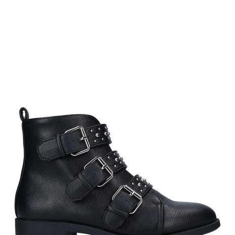 Black ankle boots - 25 best ankle boots from a Fashion Editor