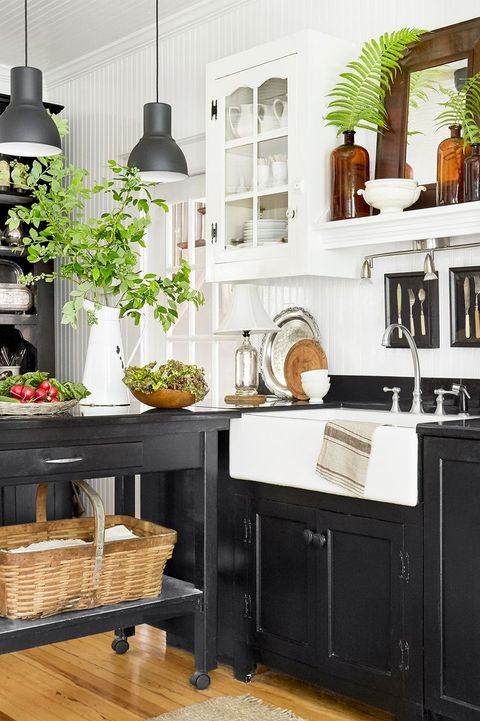11 Black Kitchen Cabinet Ideas For 2020 Black Kitchen Inspiration