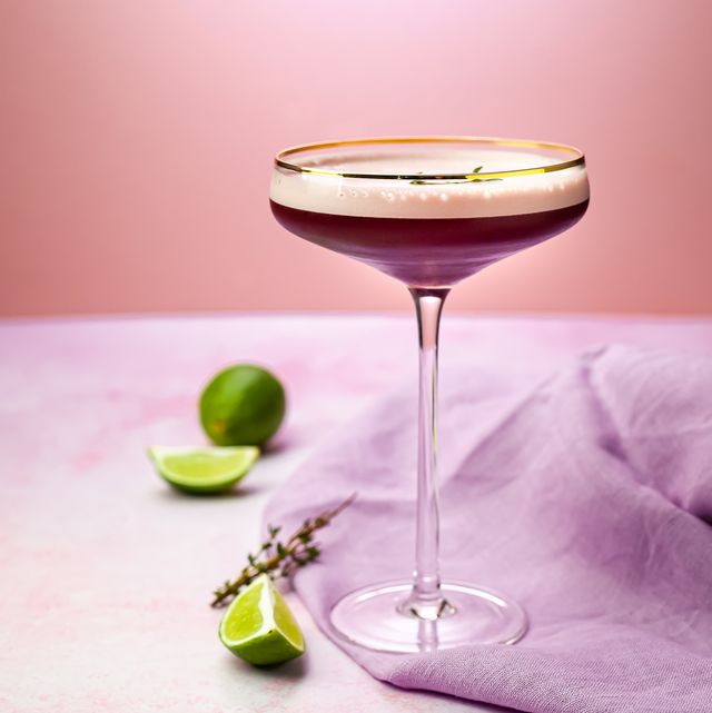 blackcurrant and thyme gin sour recipe