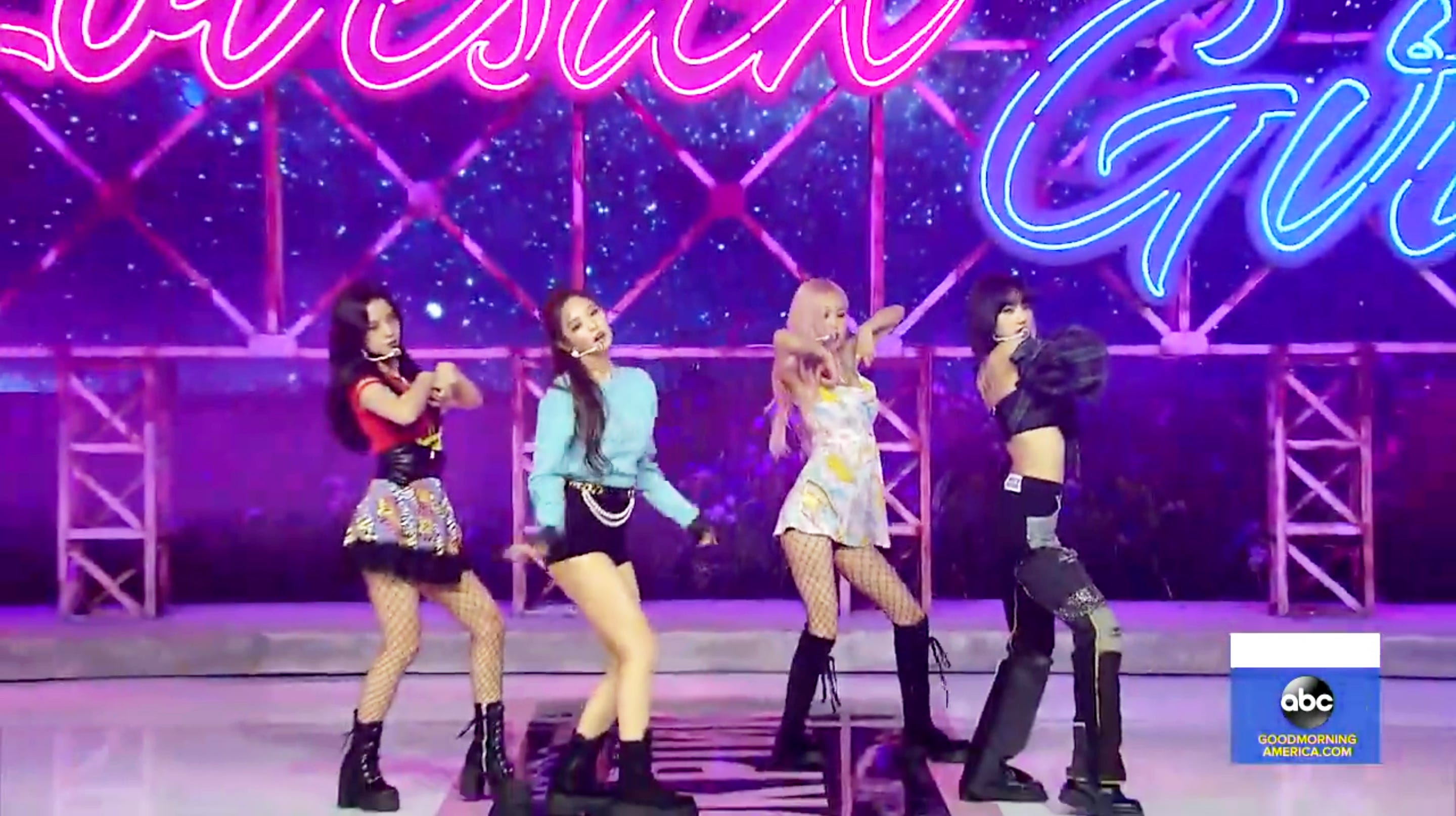 Start Your Day With Blackpink’s Mesmerizing Performance of ‘Lovesick Girls’