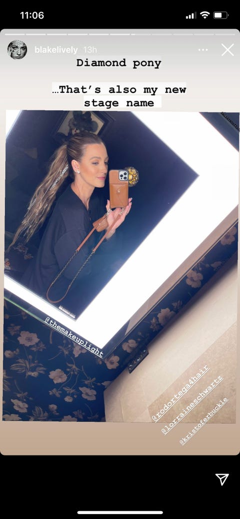 Blake Lively's behind the scene photos from the premiere blake lively's behind the scene photos from the premiere