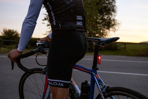 roestvrij zelfstandig naamwoord Haat Nieuw: achterlicht met remlichtfunctie van SIGMA - Bicycling