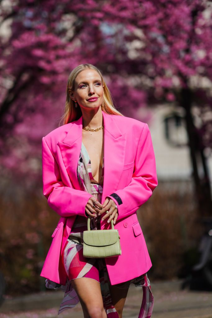 Con qué frecuencia tubo maldición Mujer Americana pana rosa pastel Mujer Ropa Trajes y blazers Blazers Mango  Blazers nationalpark-saechsische-schweiz.de