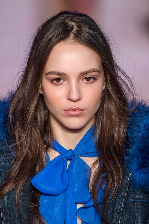20 Tagli Capelli Lunghi Anticipazioni Moda Inverno 2019