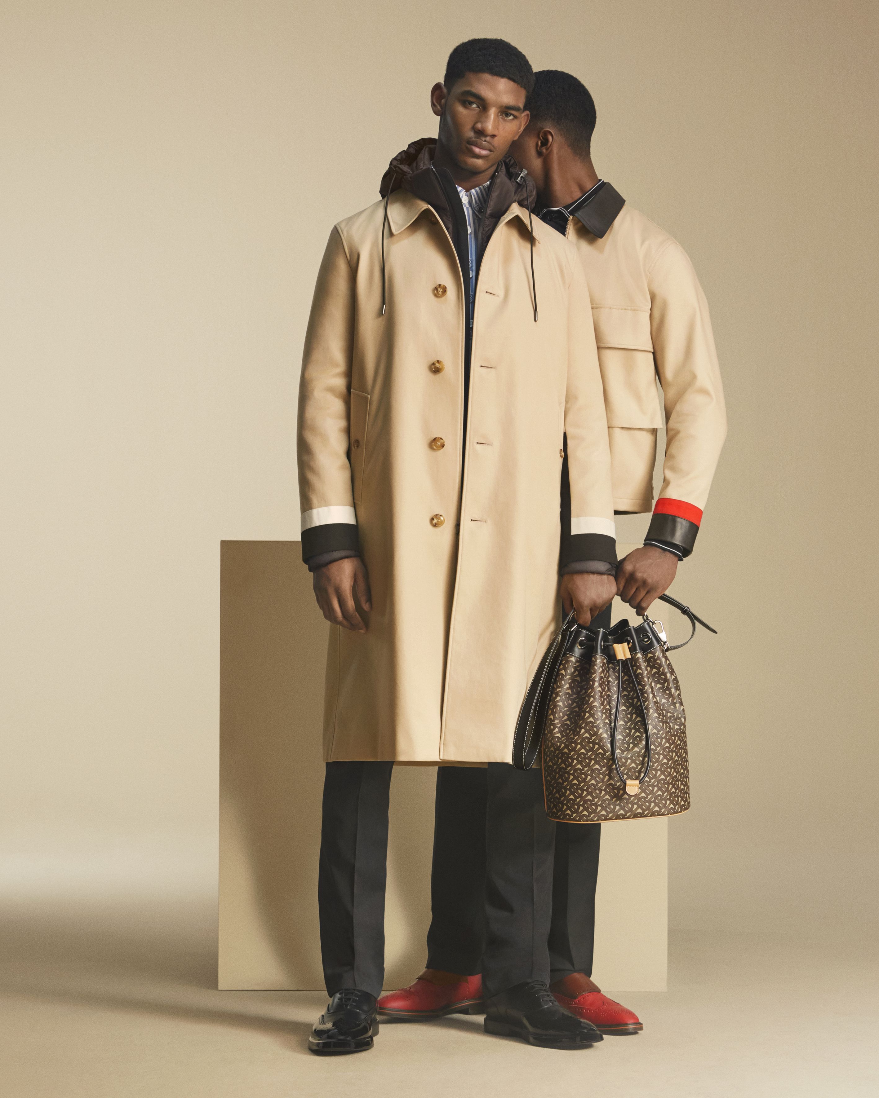 burberry trench bag
