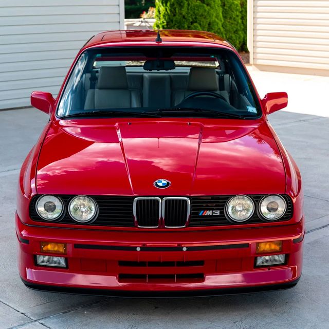 This 0 Bmw M3 Sold For A Mind Blowingly Absurd Price