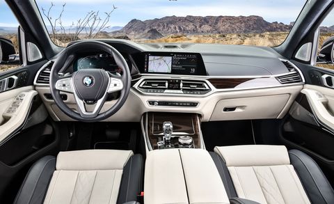 2019 Bmw X7 Is A 3 Row Luxury Suv That S Impossible To Overlook