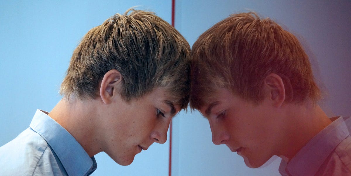Body dysmorphic disorder (BDD): causes, symptoms and treatment Body dysmorphic disorder (BDD): causes, symptoms and treatment