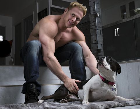 Bodybuilders Pose With Rescue Dogs For The Calendar