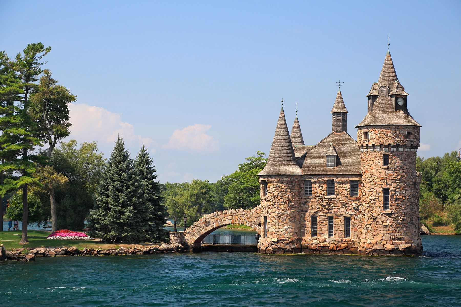 7 Castles in USA ideas | castles in america, boldt castle, castles to visit