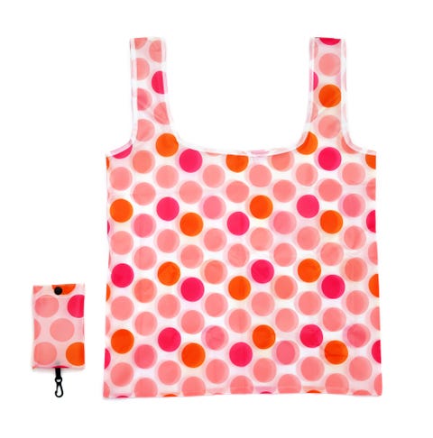consigue con tu revista favorita, cuatro modelos de bolsa de la comprar para llevar a todas partes. Regalos Revistas Junio 2022