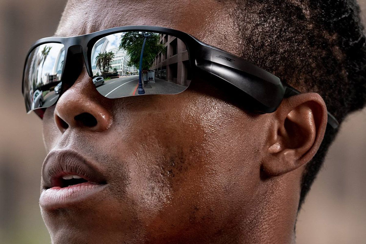 Bose's Audio Sunglasses for Runners Actually Seem Pretty Great