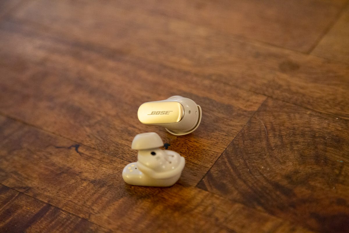 Bose QuietComfort Ultra Earbuds Review: Better Than AirPods Pro?