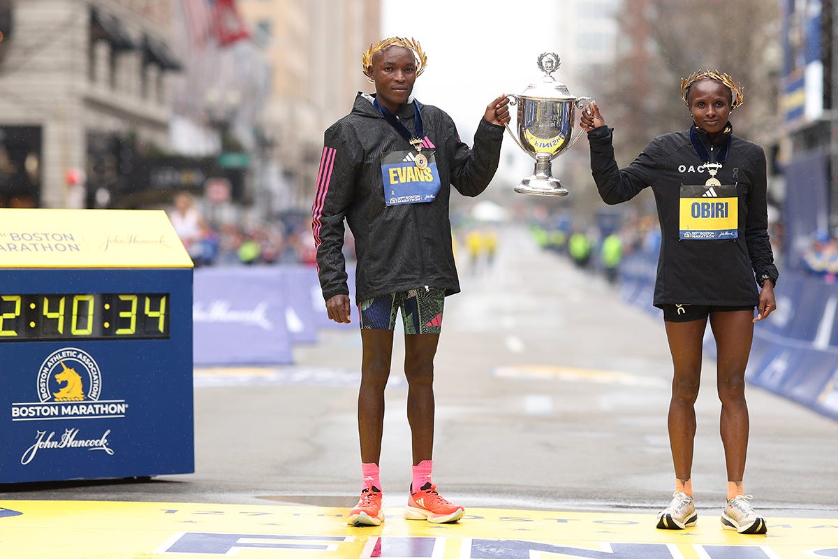 What shoes did the elite field wear at the Boston Marathon?