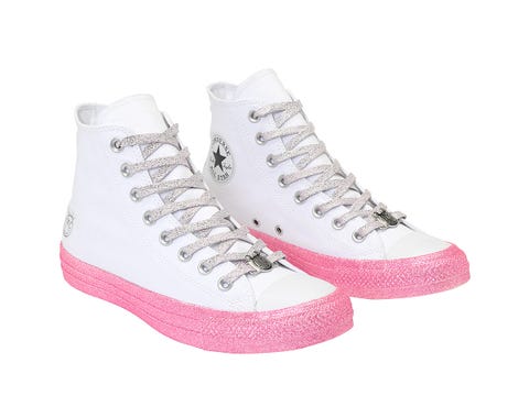 Miley Cyrus,Â Converse,Â Bershka