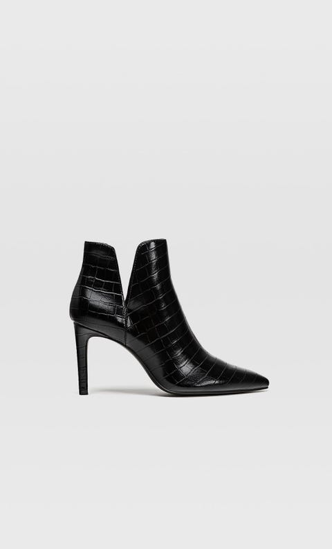 Botines 'low' de fiesta que estilizan con vestidos y pantalones Botines 'low' de fiesta que estilizan con vestidos y pantalones