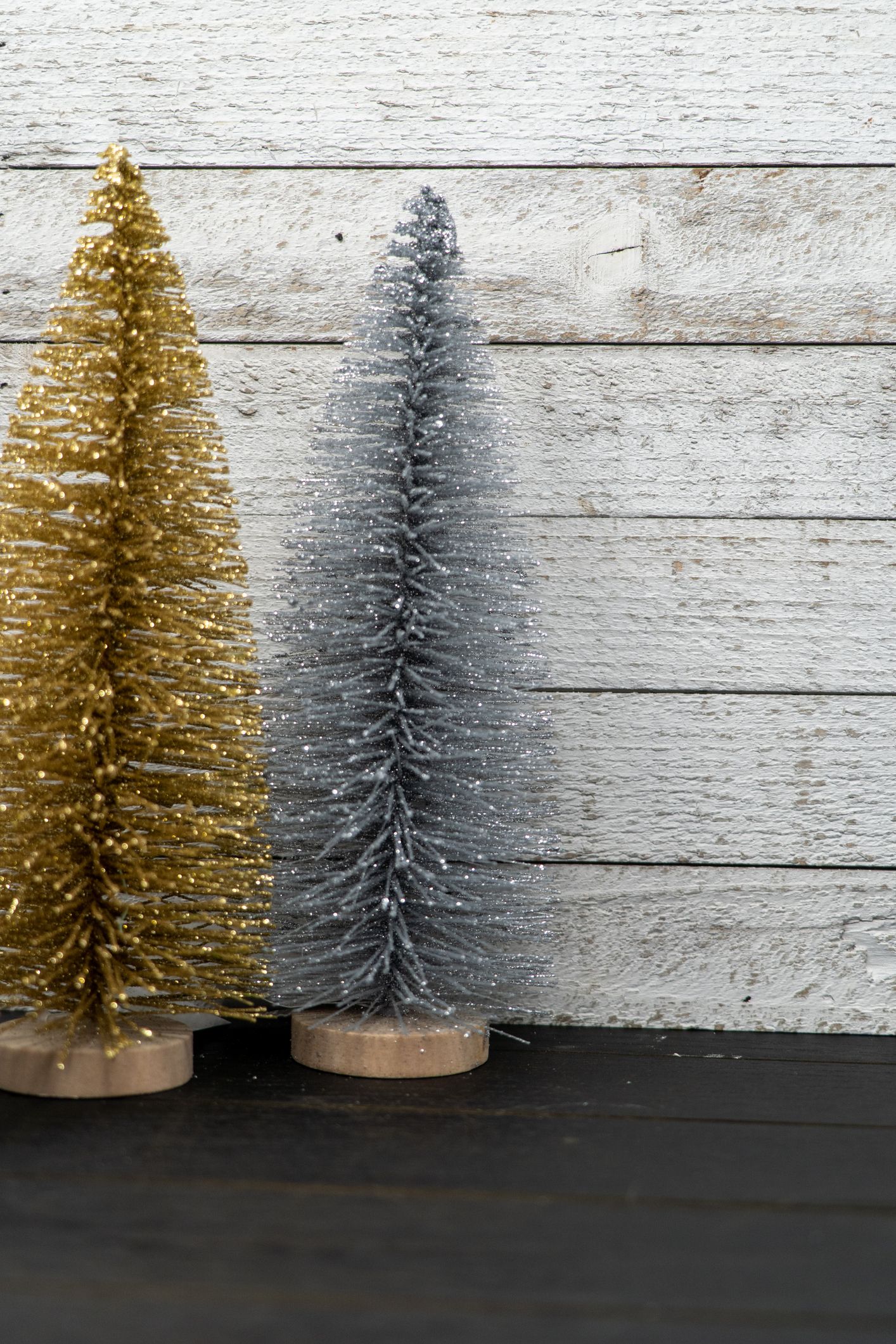 Complete with Lights and Baubles Gold Jingles Pop Up Tinsel Table Tree