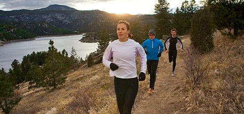 8 Best US Cities for Weight Loss: woman hiking