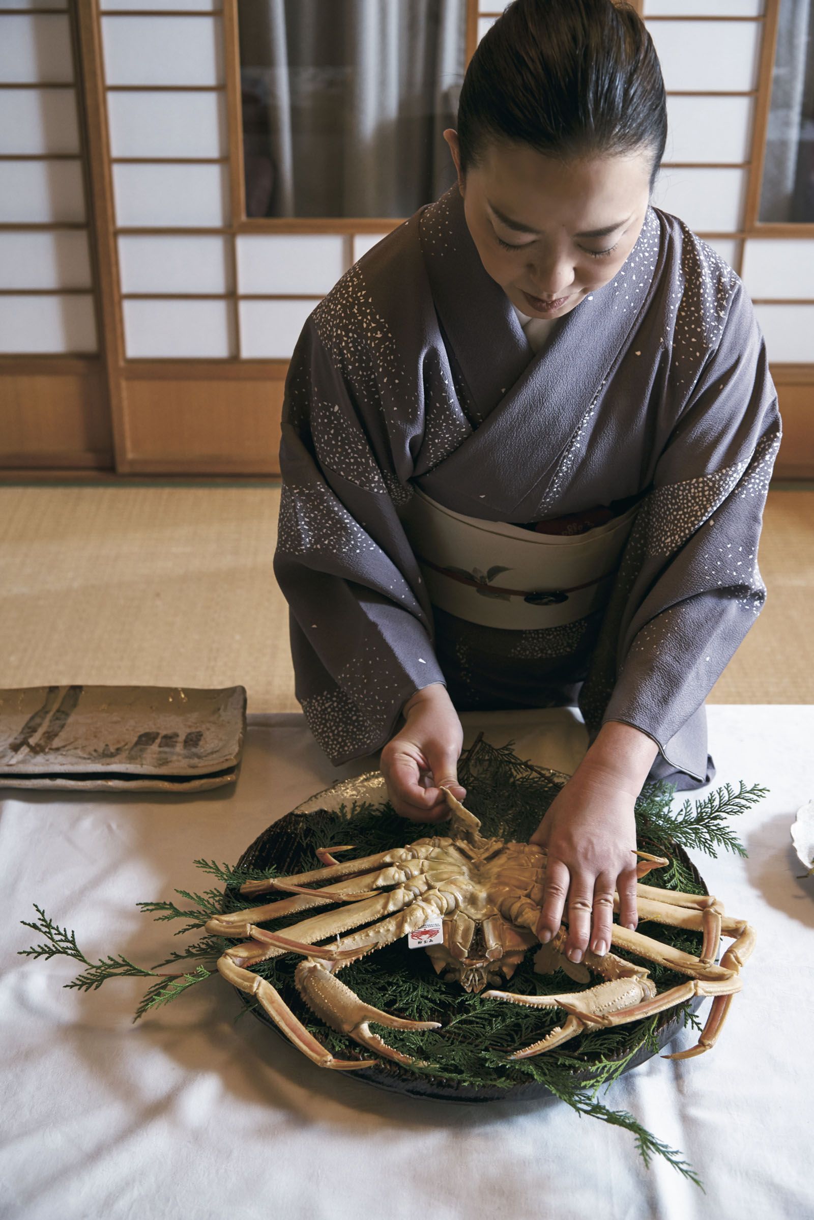 望洋楼 福井沖のカニが自慢の高級料理旅館