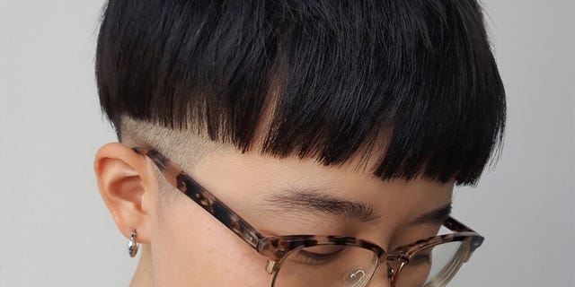 People Are Bringing Bowl Cuts Back in Style, and It’s Giving Us ‘90s