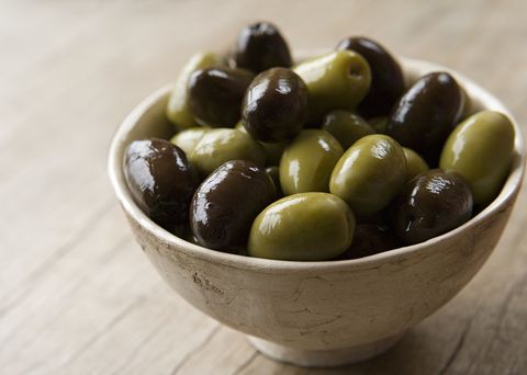 come with olives