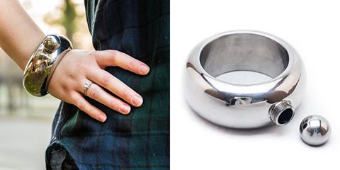 Ring, Fashion accessory, Finger, Jewellery, Hand, Engagement ring, Bangle, Metal, Titanium ring, Silver, 