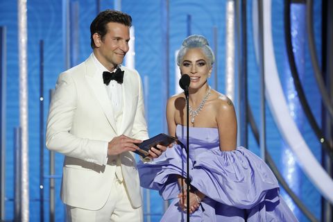 Bradley Cooper en Lady Gaga tijdens de Golden Globes 2019