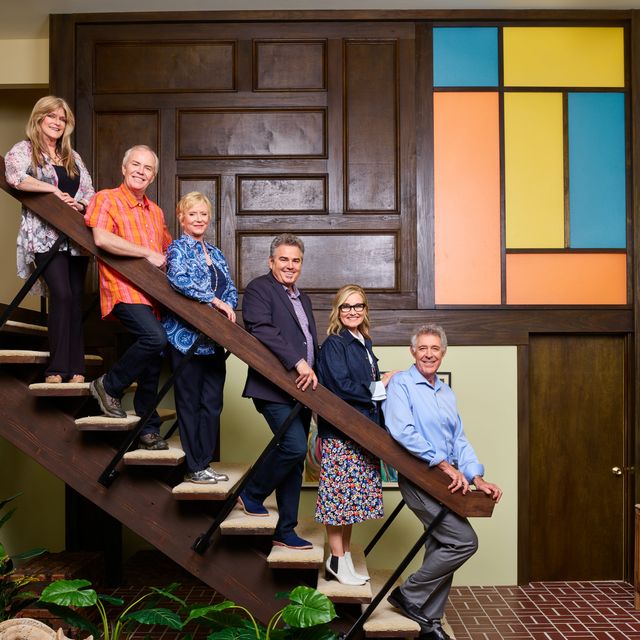 11 Surprising Facts About The Brady Bunch House Very Brady