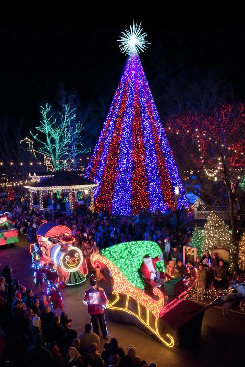 christmas events in michigan 2020 28 Best Christmas Villages And Towns In The World 2020 christmas events in michigan 2020