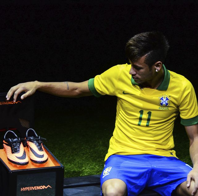 La mejores de fútbol de 2019 Amazon botas de Messi, Mbappé o Suárez