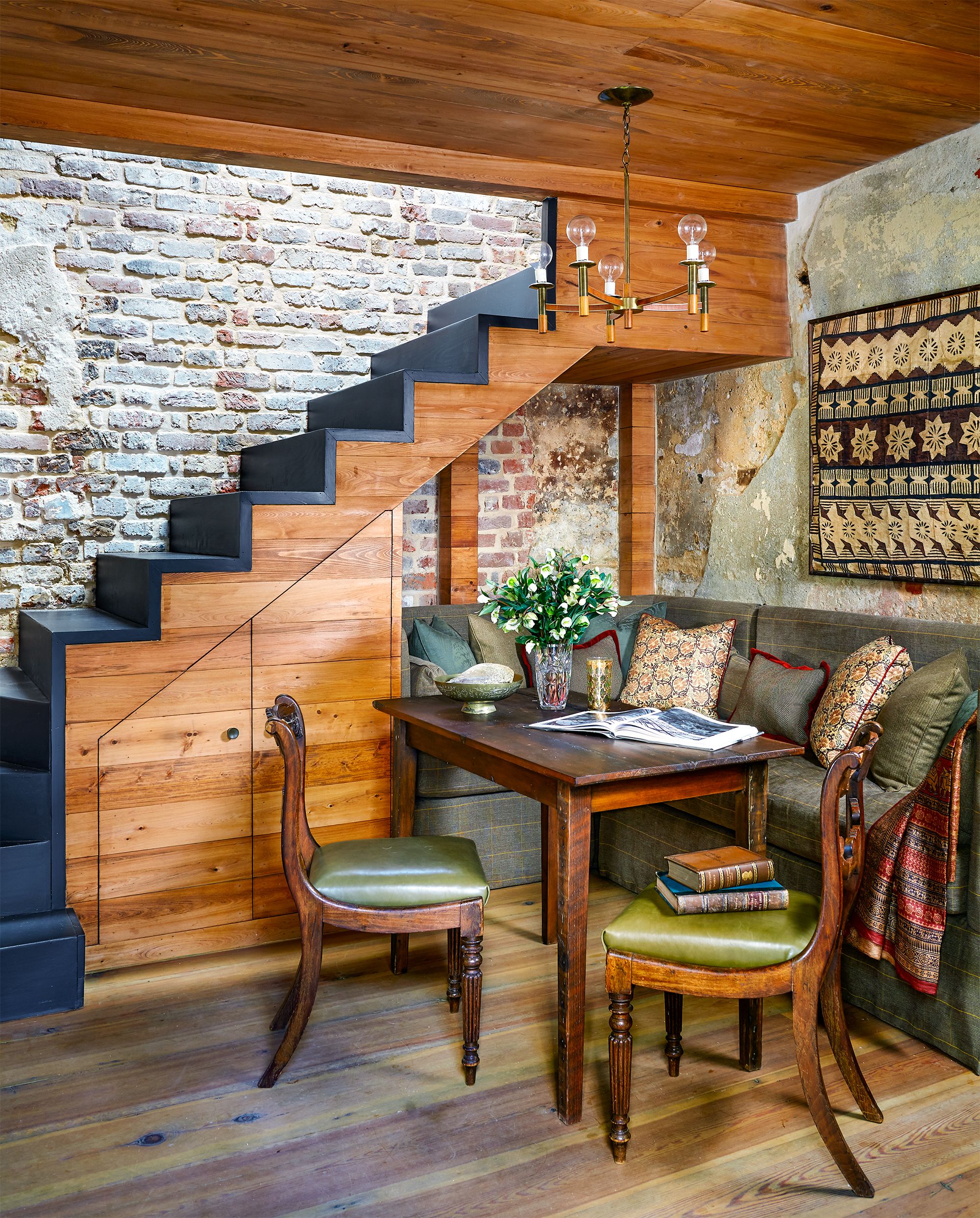 brown breakfast nook