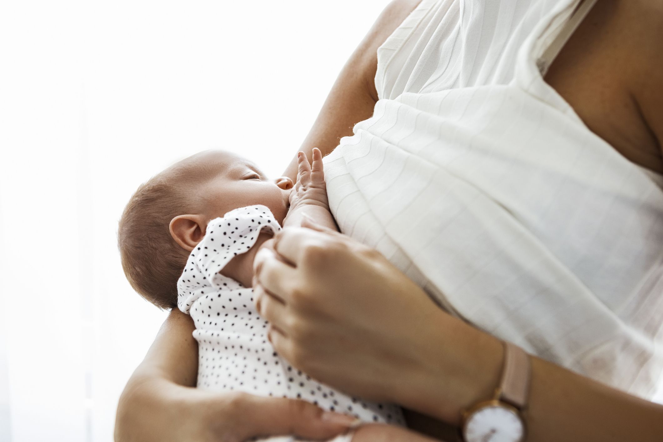 Two Tips to Avoid Nipple Pain when Nursing! - Your Downtown Doula