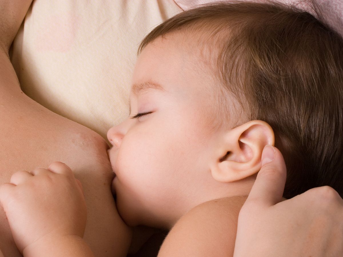 Breastfeeding facts: 25 facts about breastfeeding and breast milk