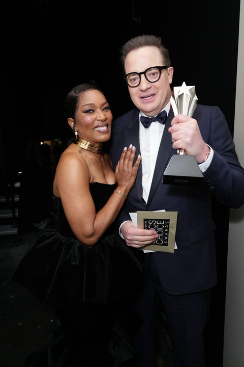 brendan fraser and angela basset best actor award at critics choice